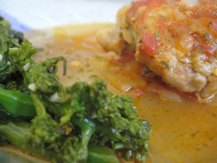Pollo a la cazadora: un clásico guiso italiano